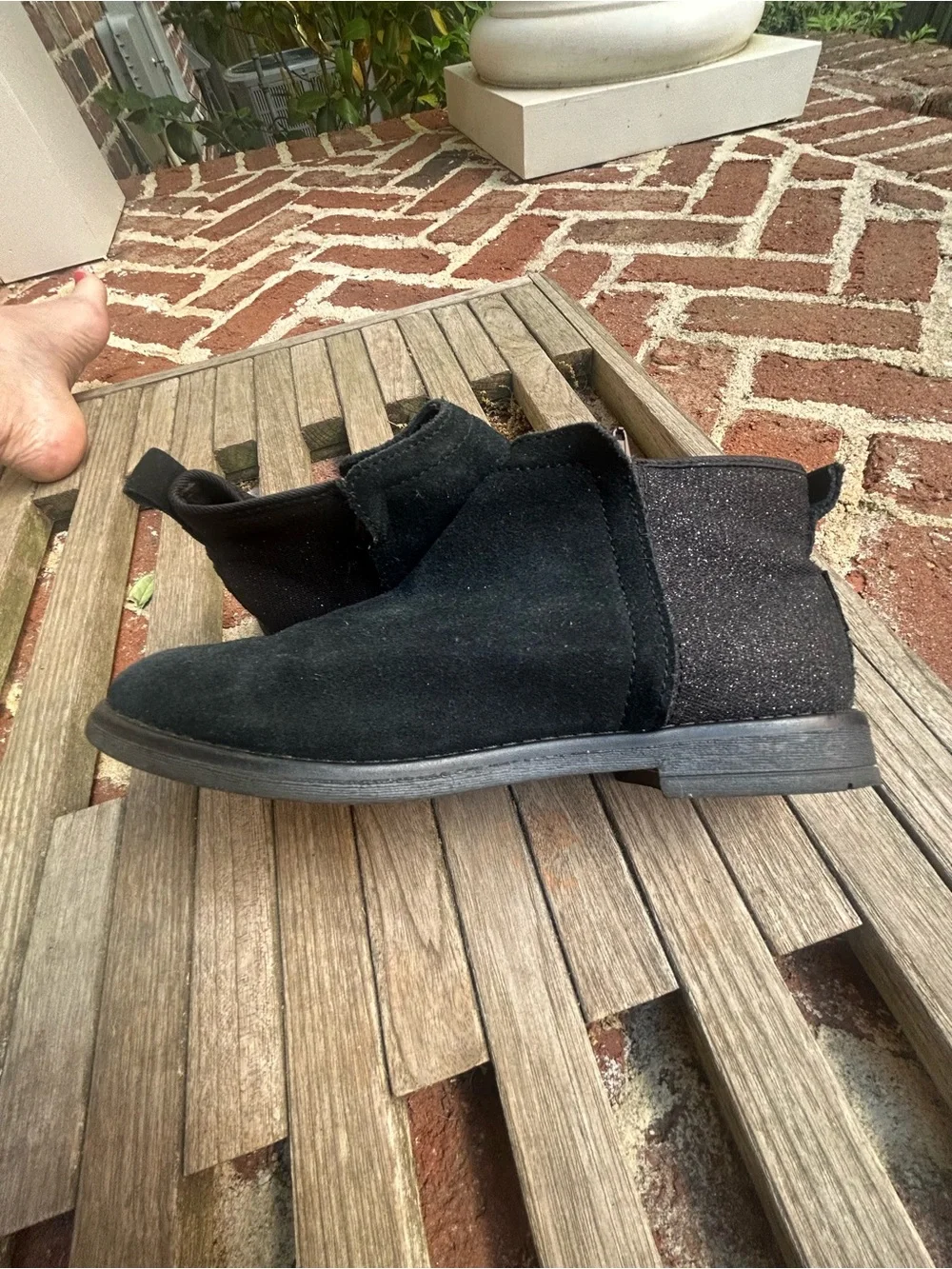 Toms Kids Black Suede Booties W/ Glitter Detail, Side Zipper Girls Size 3